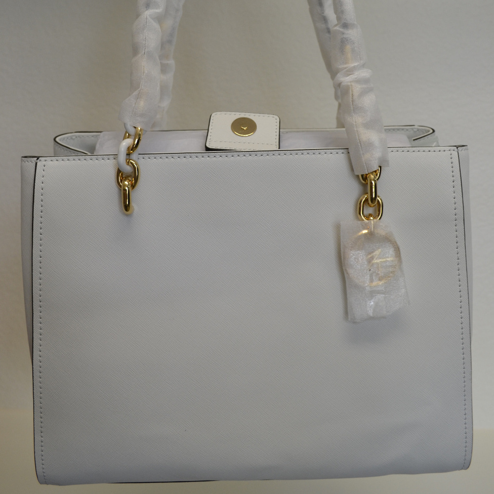 NWT Michael Kors Sofia Optic White Large Tota Leat
